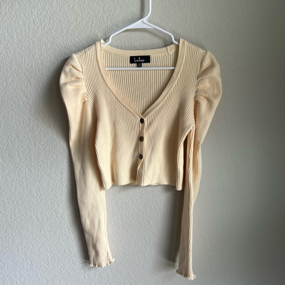 Cream short cardigan